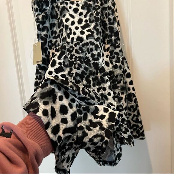 NWT Active USA Size Small Black and White Leopard Romper Spaghetti straps - Picture 5 of 11